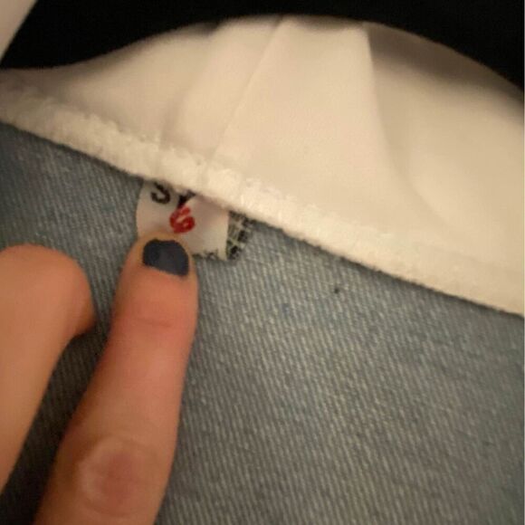 Denim Anime Embroidered Hoodie Jean Jacket Women's Size Small - Picture 4 of 8